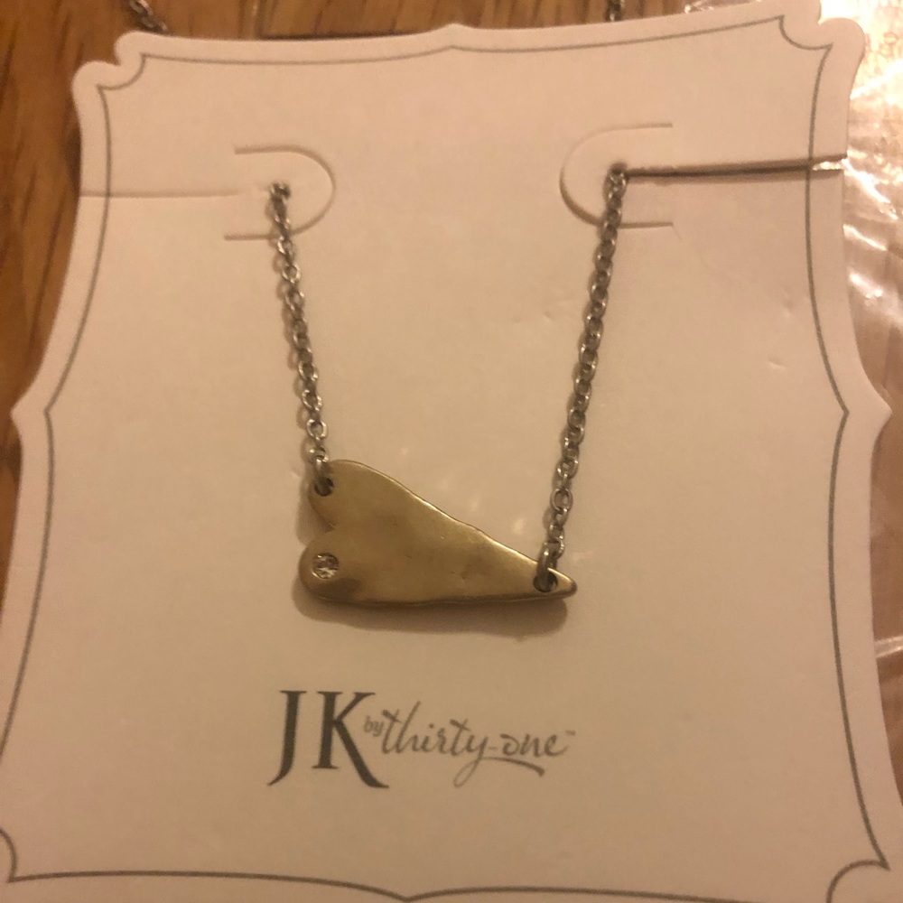 Thirty one necklace